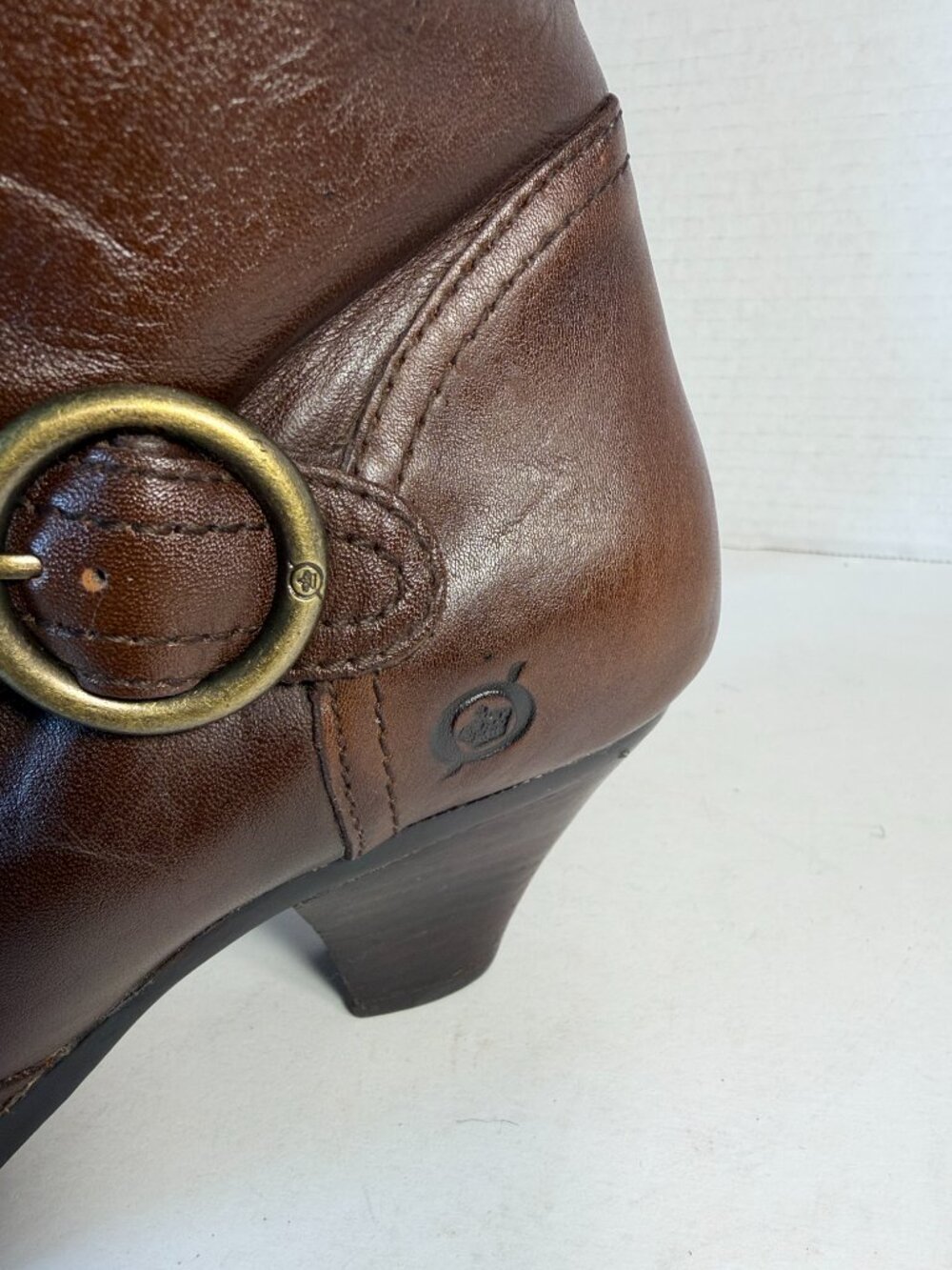 WOMEN'S SIZE 9 Born Brown Leather Boots - Picture 13 of 16